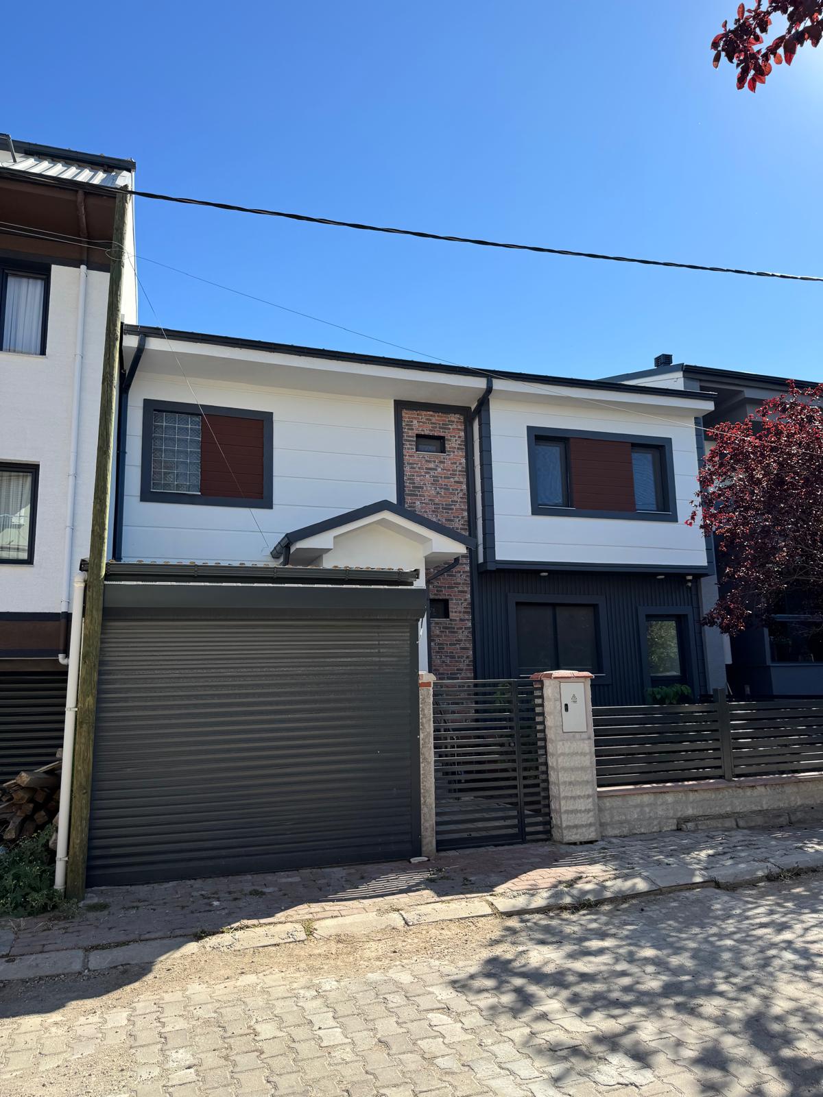 FATİH MAHALLESİNDE 4+1 MÜSTAKİL EV