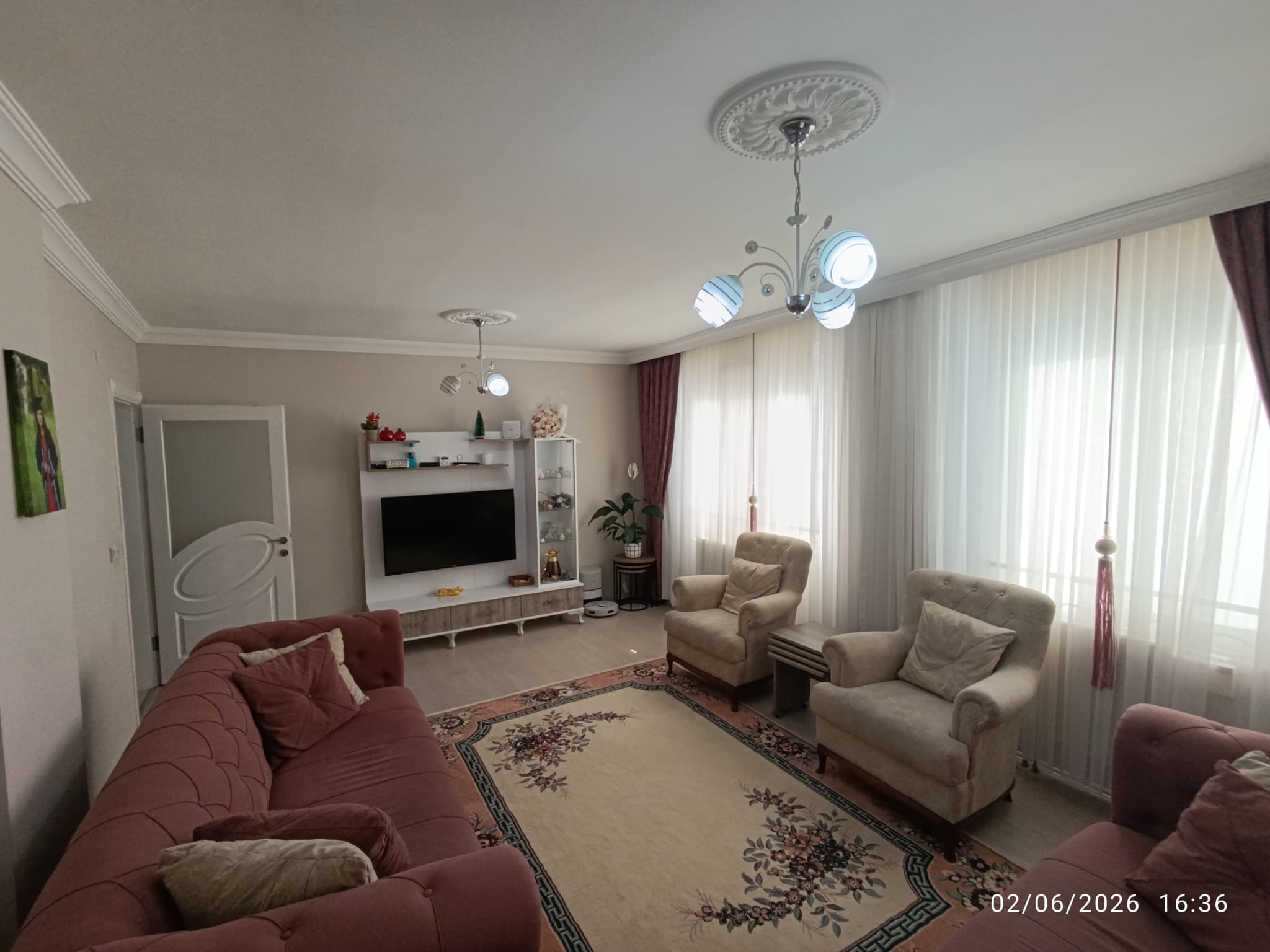 ATATÜRK MAHALLESİNDE SATILIK 2+1 145 METRE DAİER